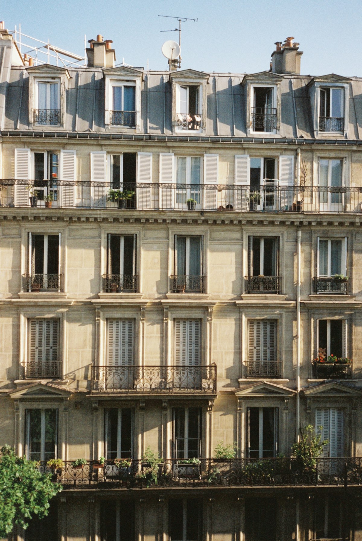 Facade of a new residential building in Île-de-France